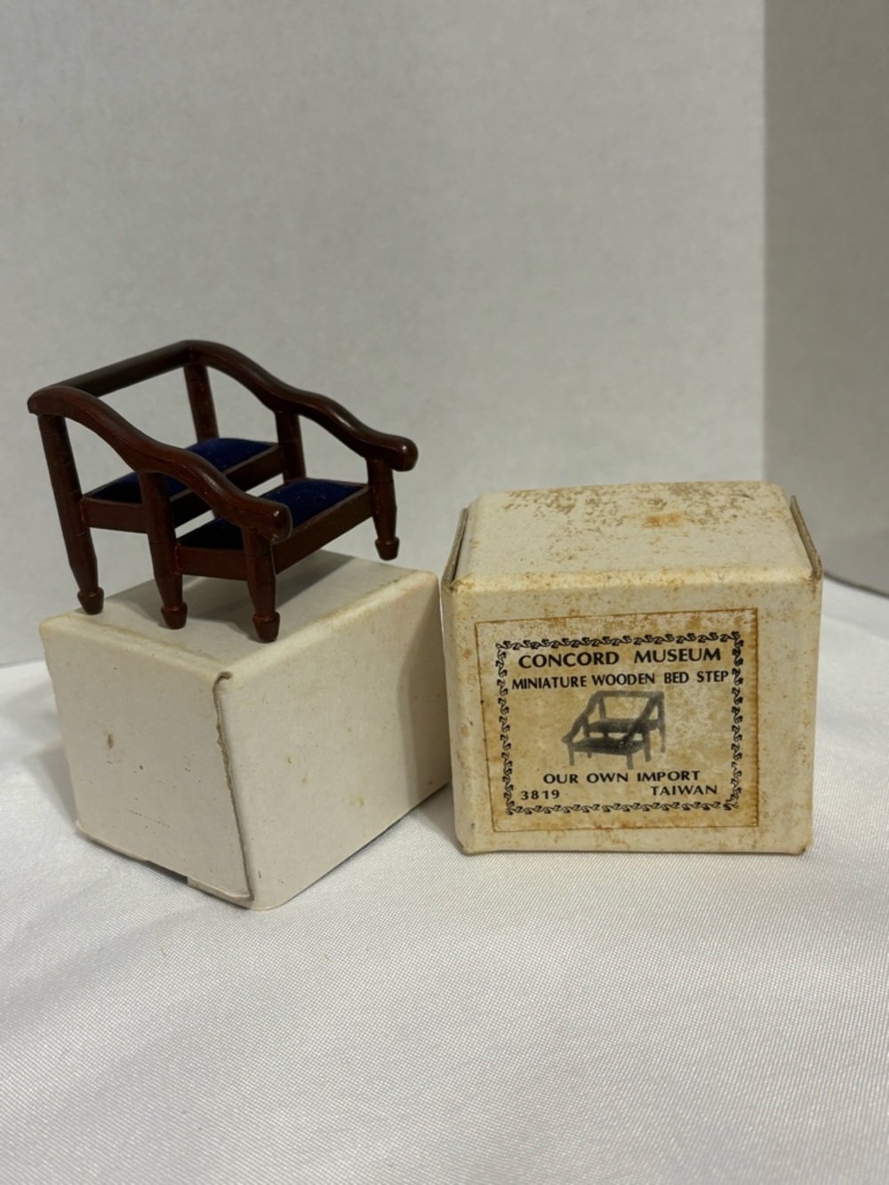 Concord Museum Miniature Wooden Bed Step miniature Brown Blue Seat for dollhouse